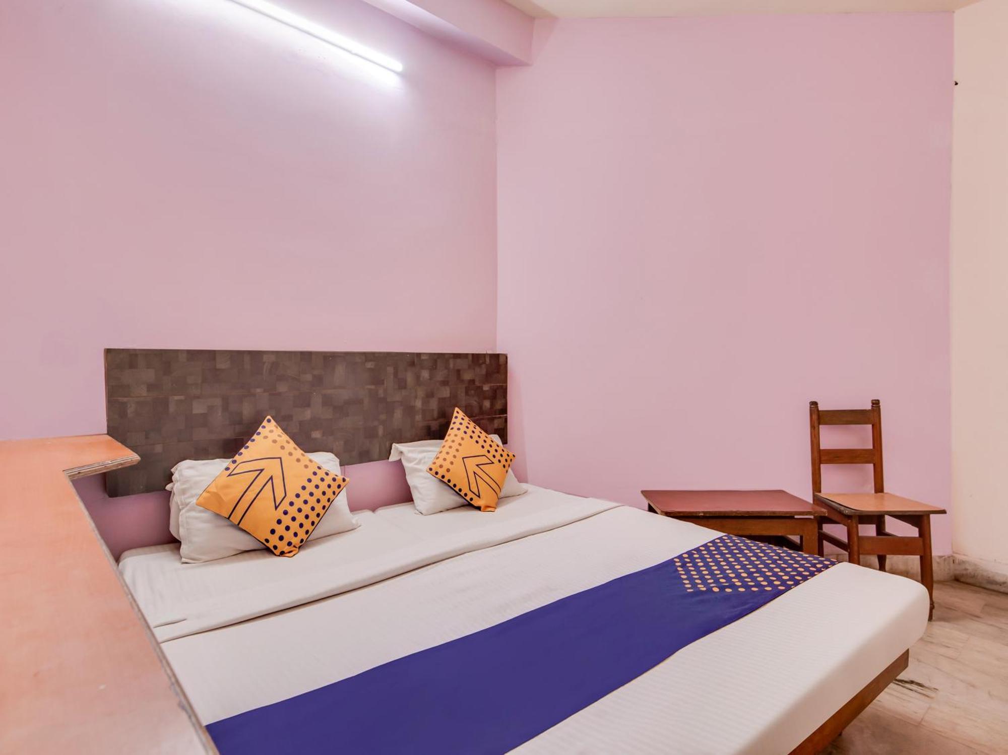 Hotel O Cauvery Visakhapatnam Buitenkant foto